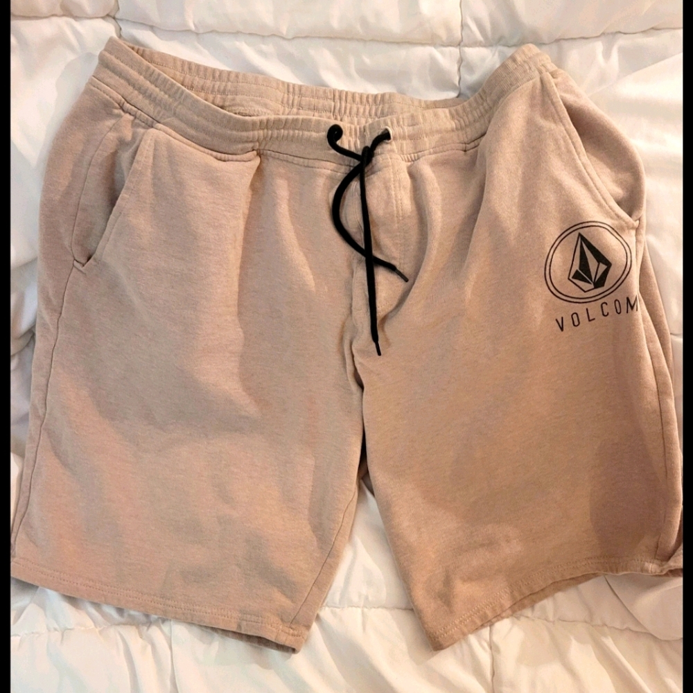 Men's Volcom XL Athletic Shorts, Tan